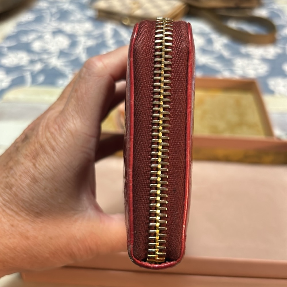 Miu miu zippy wallet INCLUSIVE - Picture 3 of 10